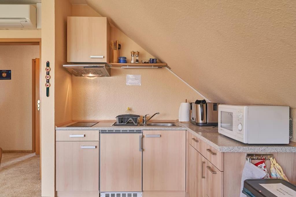 Ferienwohnung Am Stadtrand Von Berlin Neu Buch Esterno foto