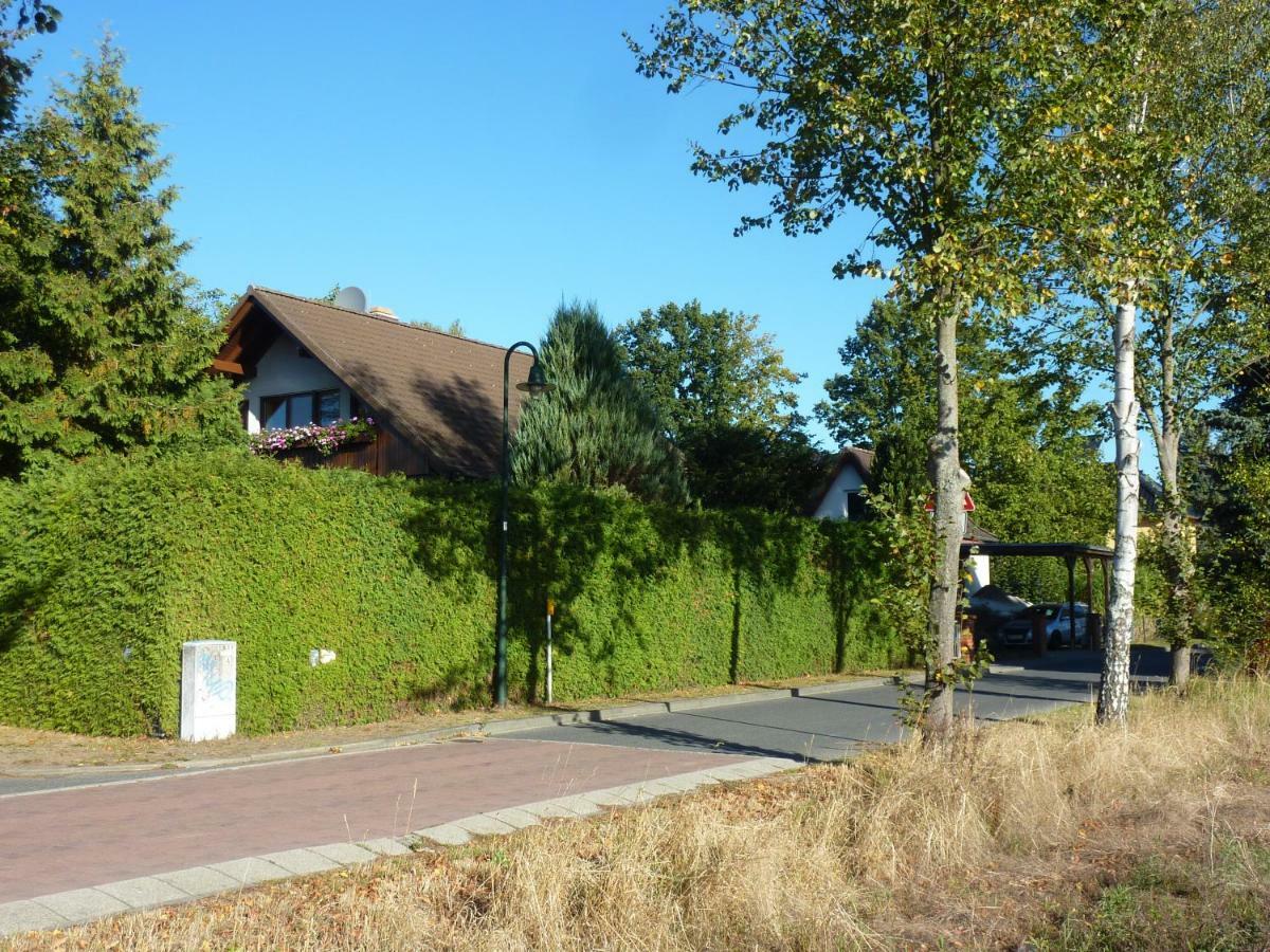 Ferienwohnung Am Stadtrand Von Berlin Neu Buch Esterno foto